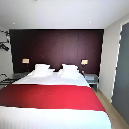 New Regina Hotel